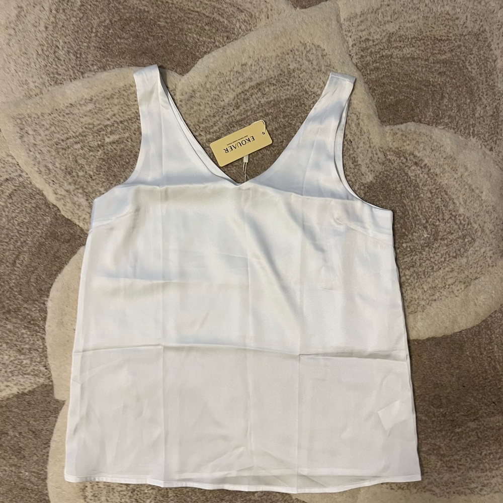 New With Tags Ekouaer White Camisole